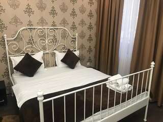 Гостевой дом Bucharest Center Villa Бухарест Стандартный двухместный номер с 1 кроватью и собственной ванной комнатой-7