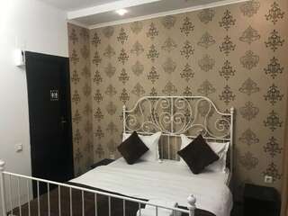 Гостевой дом Bucharest Center Villa Бухарест Стандартный двухместный номер с 1 кроватью и собственной ванной комнатой-8